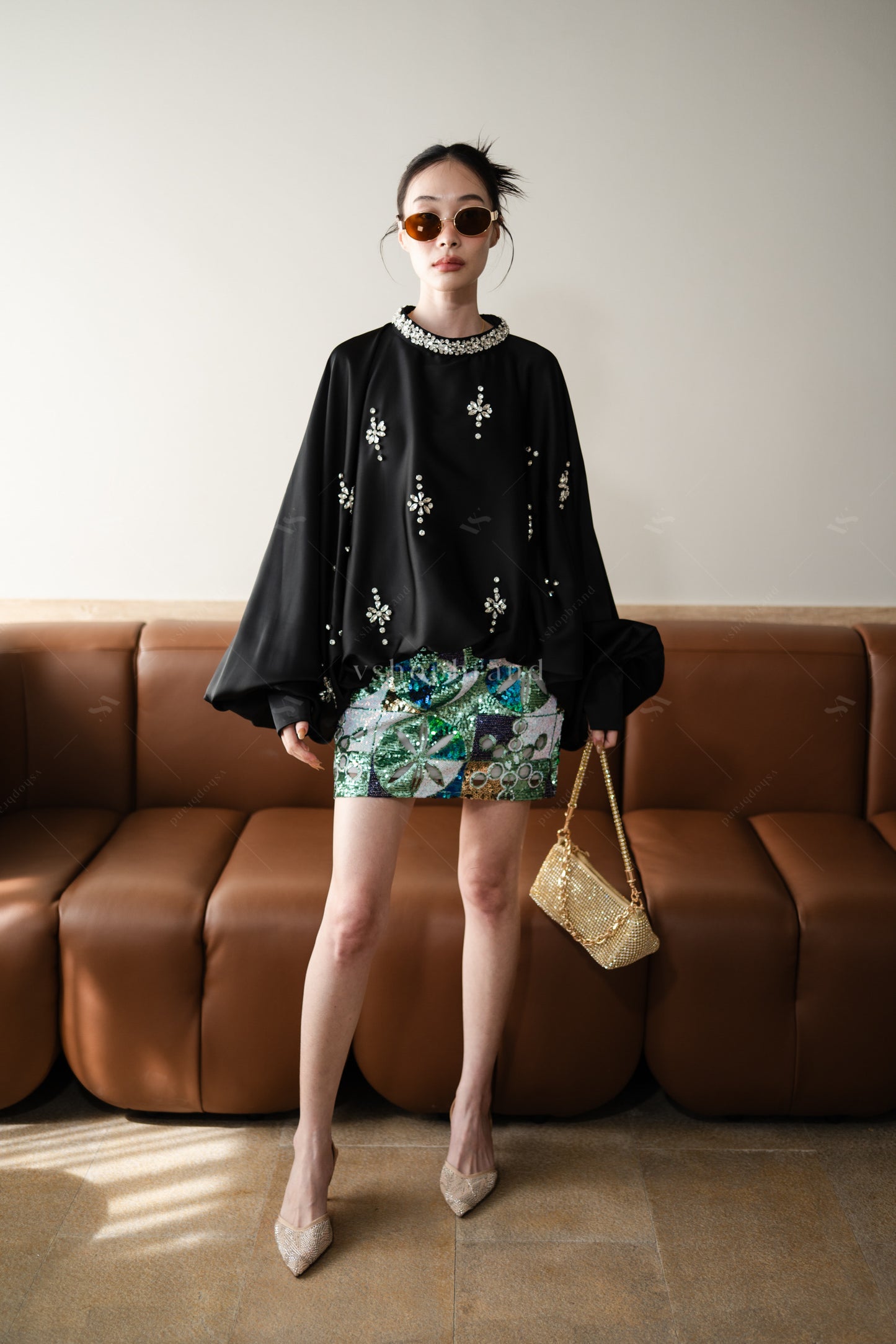 Jewelled princess Black