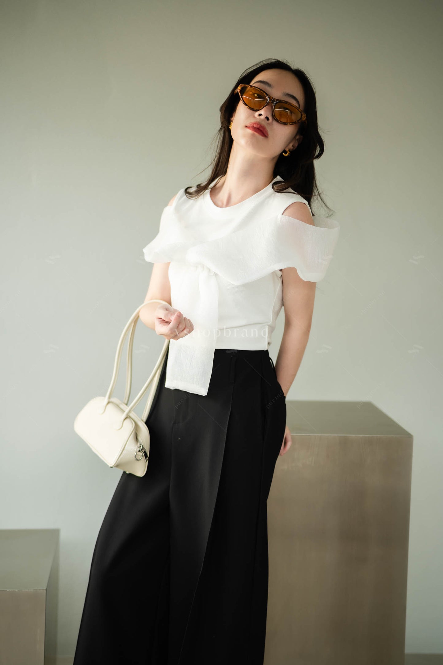 Drop shoulder top White