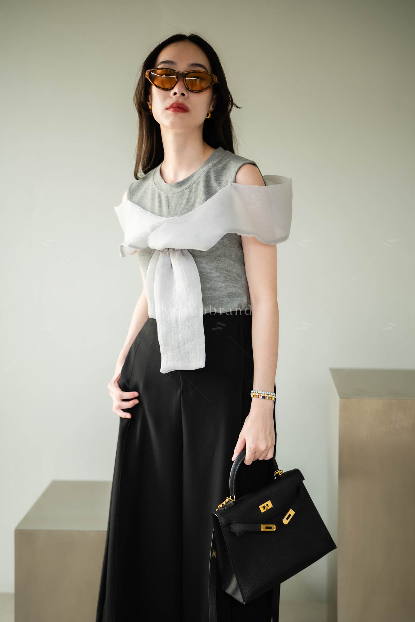 Drop shoulder top grey