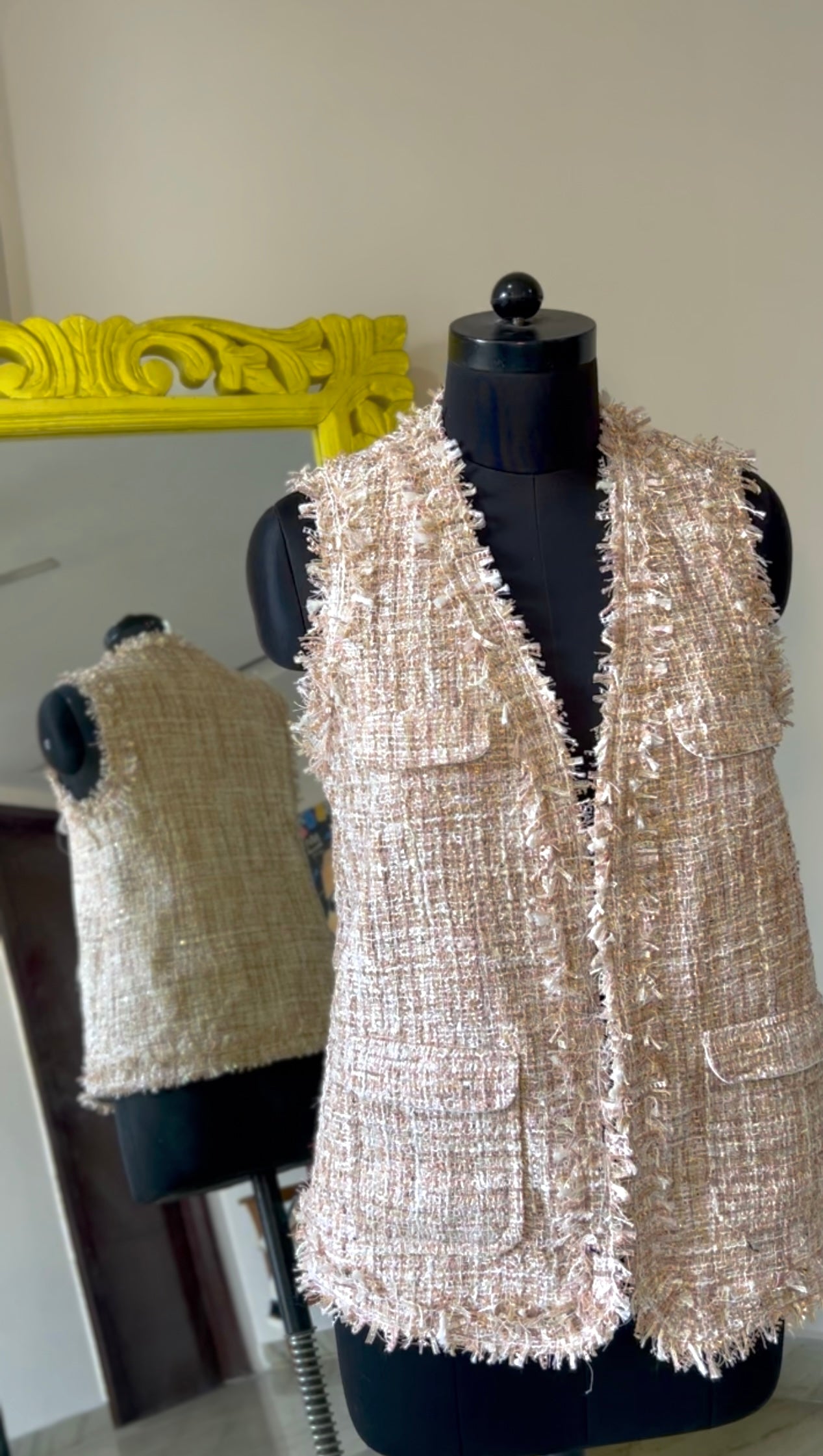 Tweed Sparkles and fizz