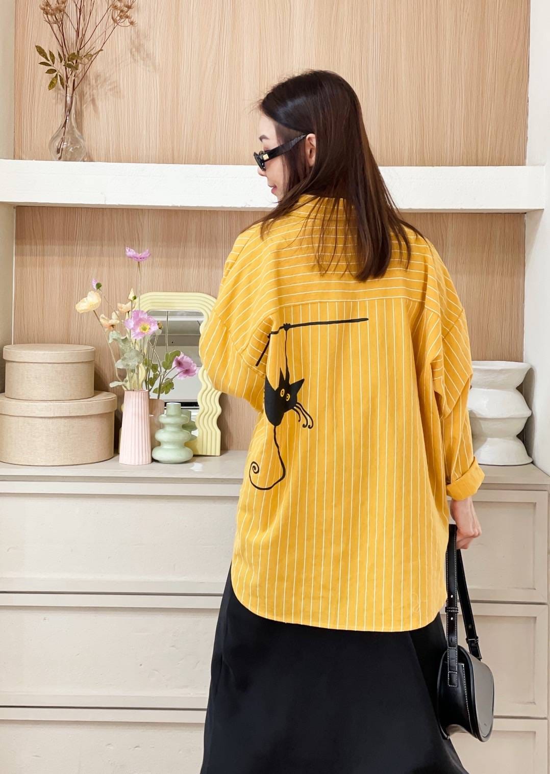 Oversize Style Shirt Cat Nap yellow