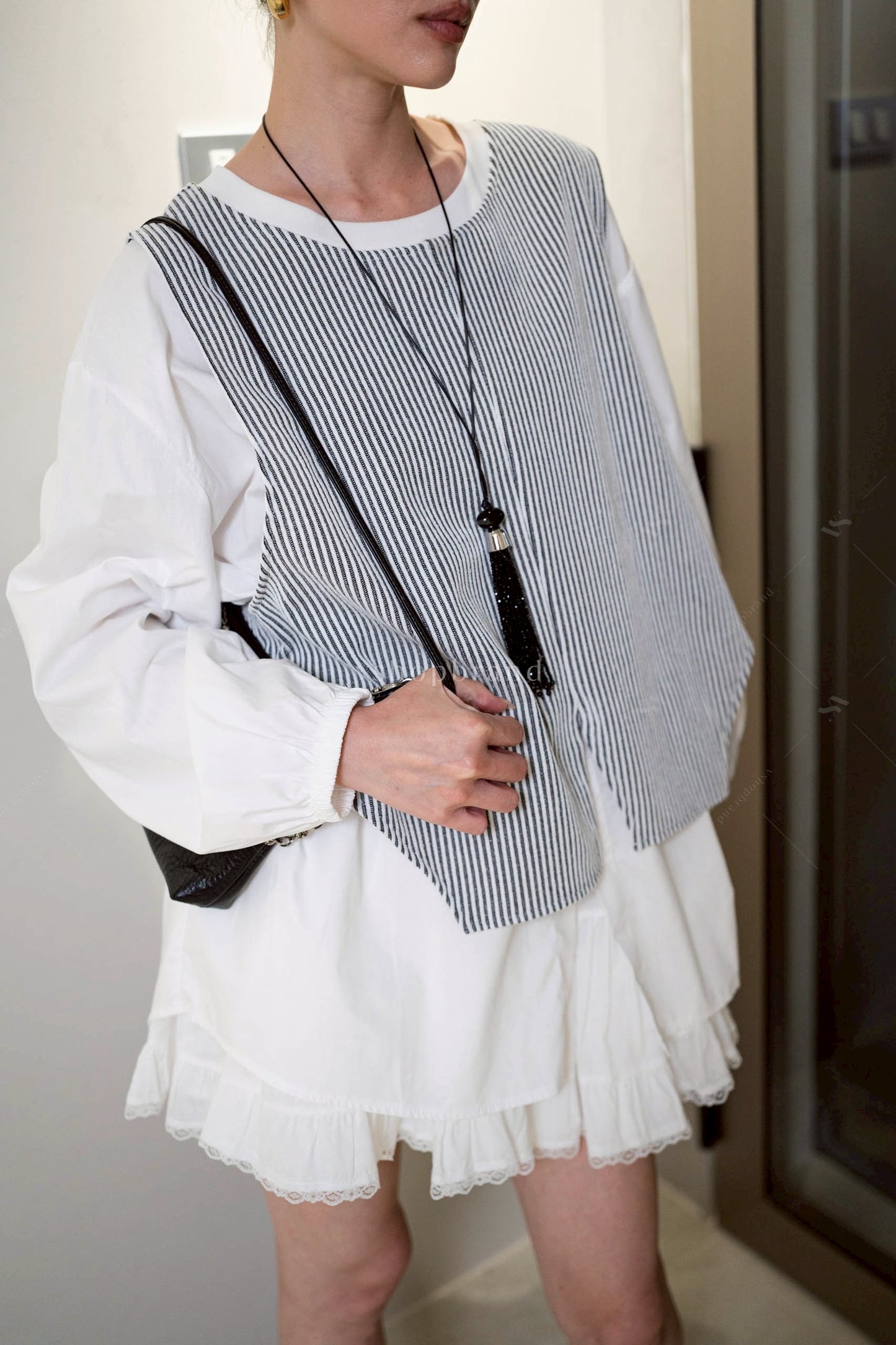 The Caara Shirt white