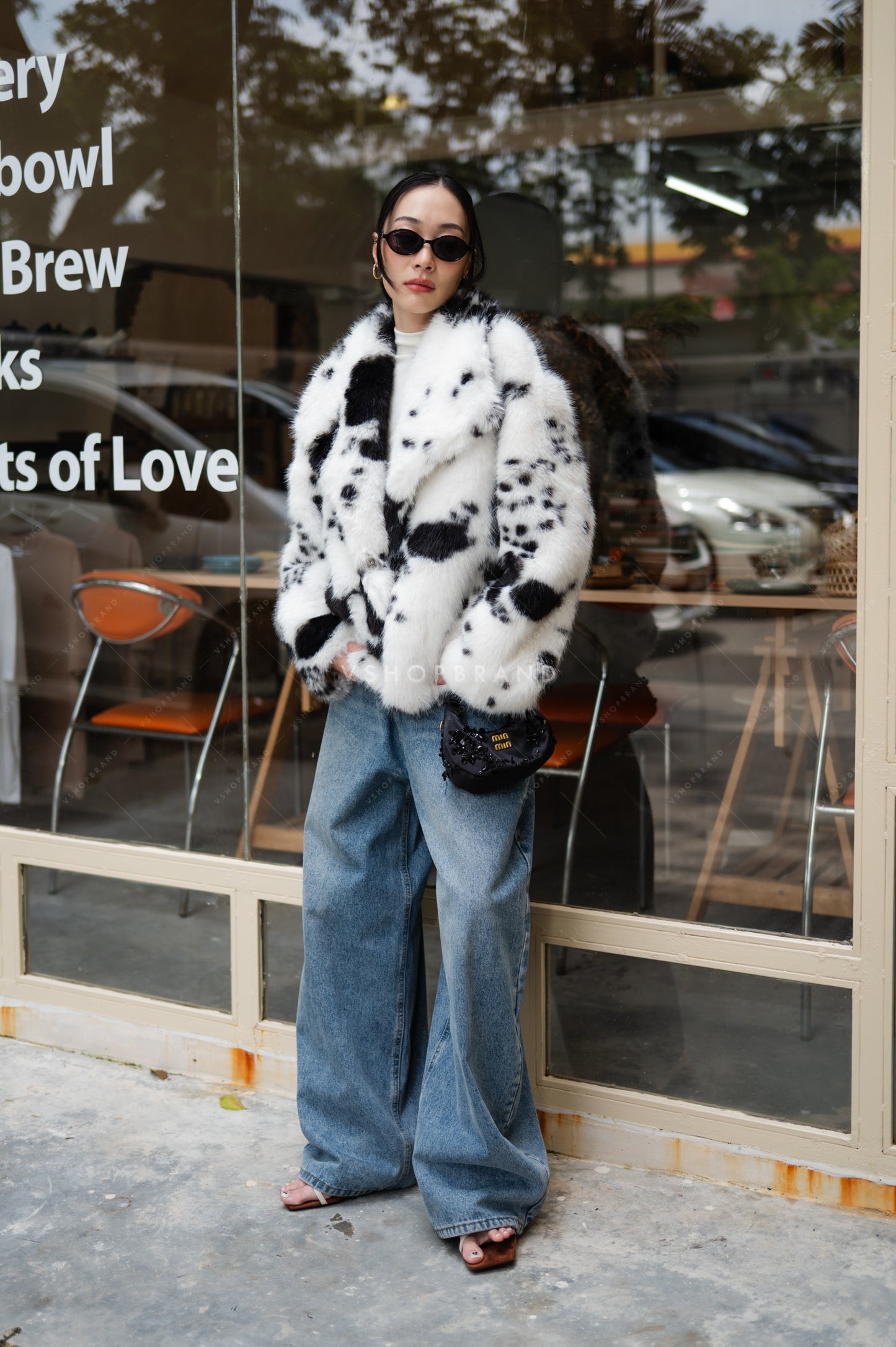 Faux Fur black and white