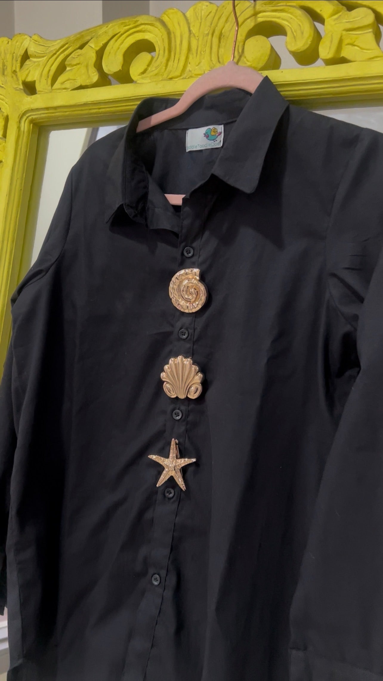 Sea shell  Shirt Black