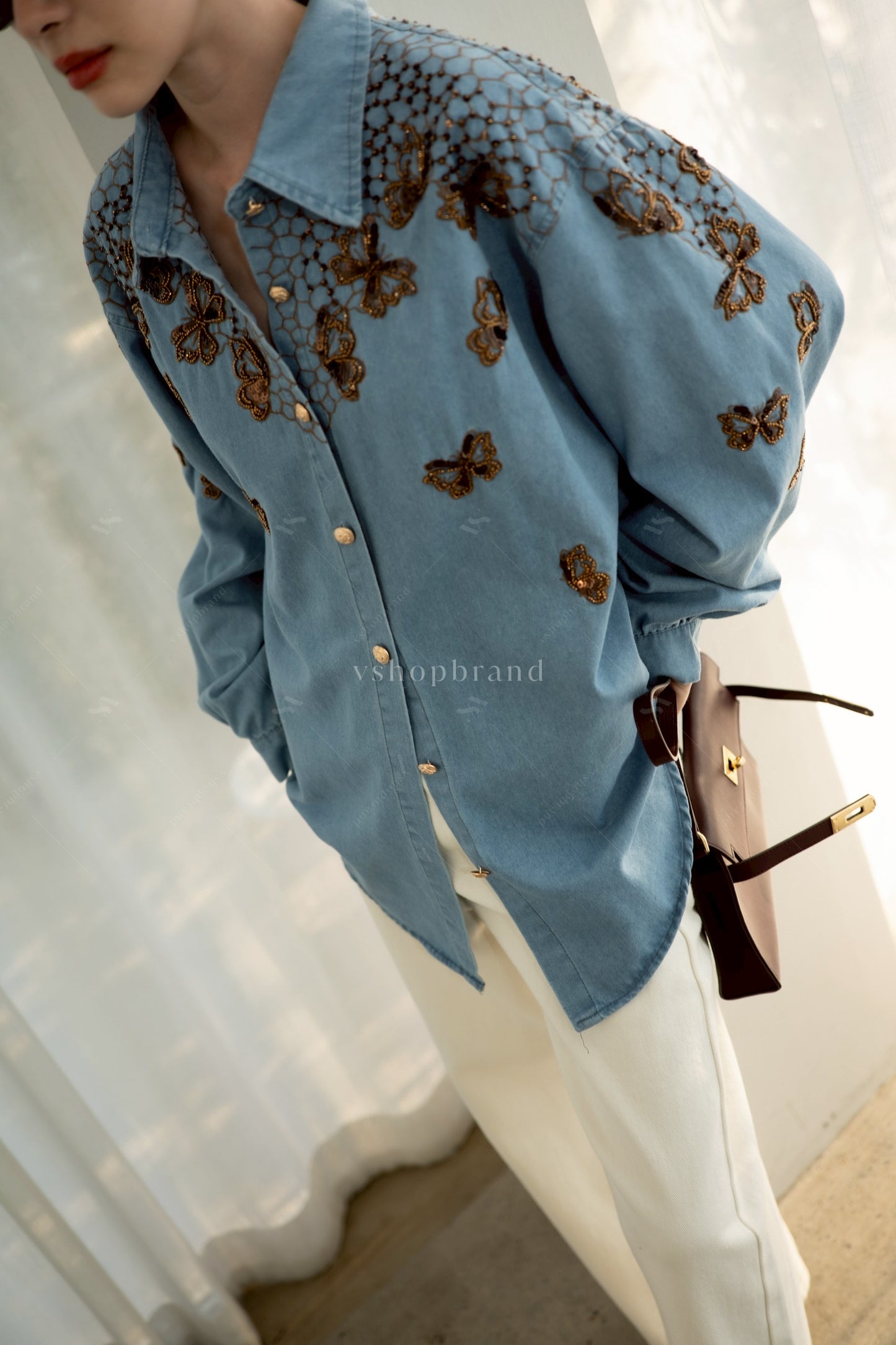 Butterfly shirt Light