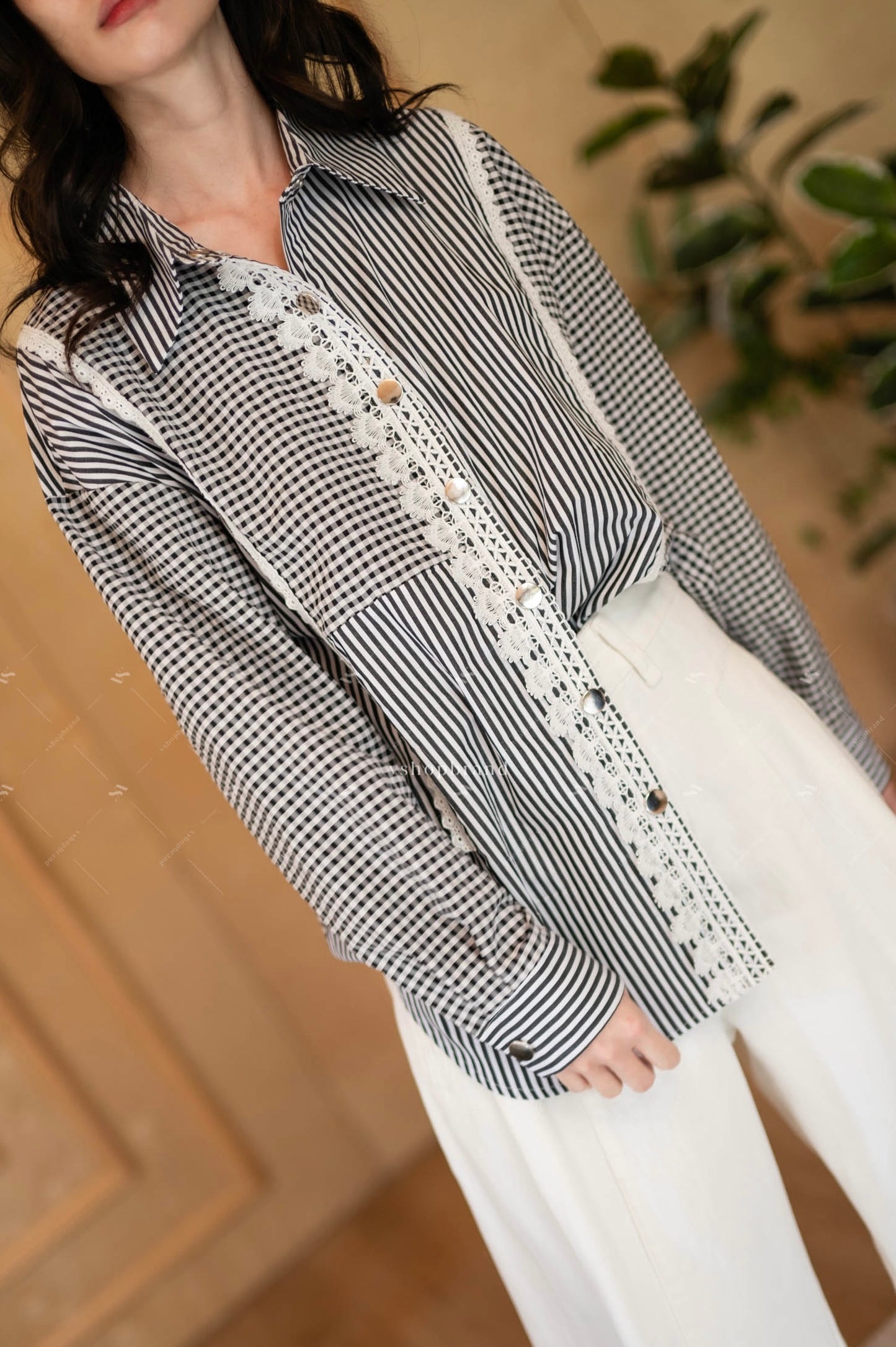 Striped flora Black