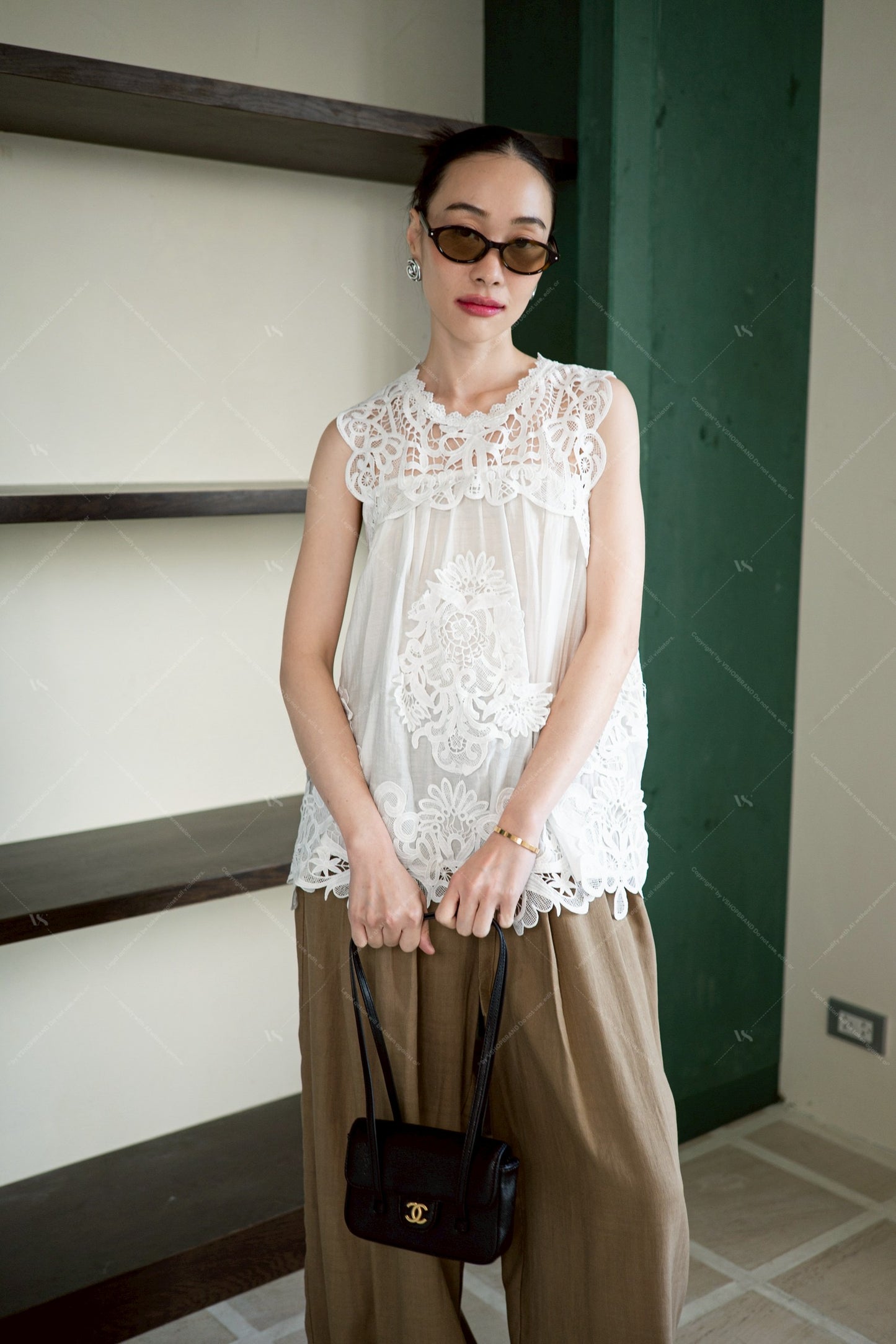Capri Top White