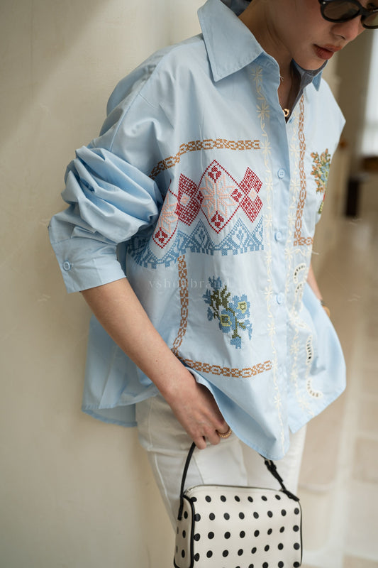 Cross stitch Queen shirt Blue