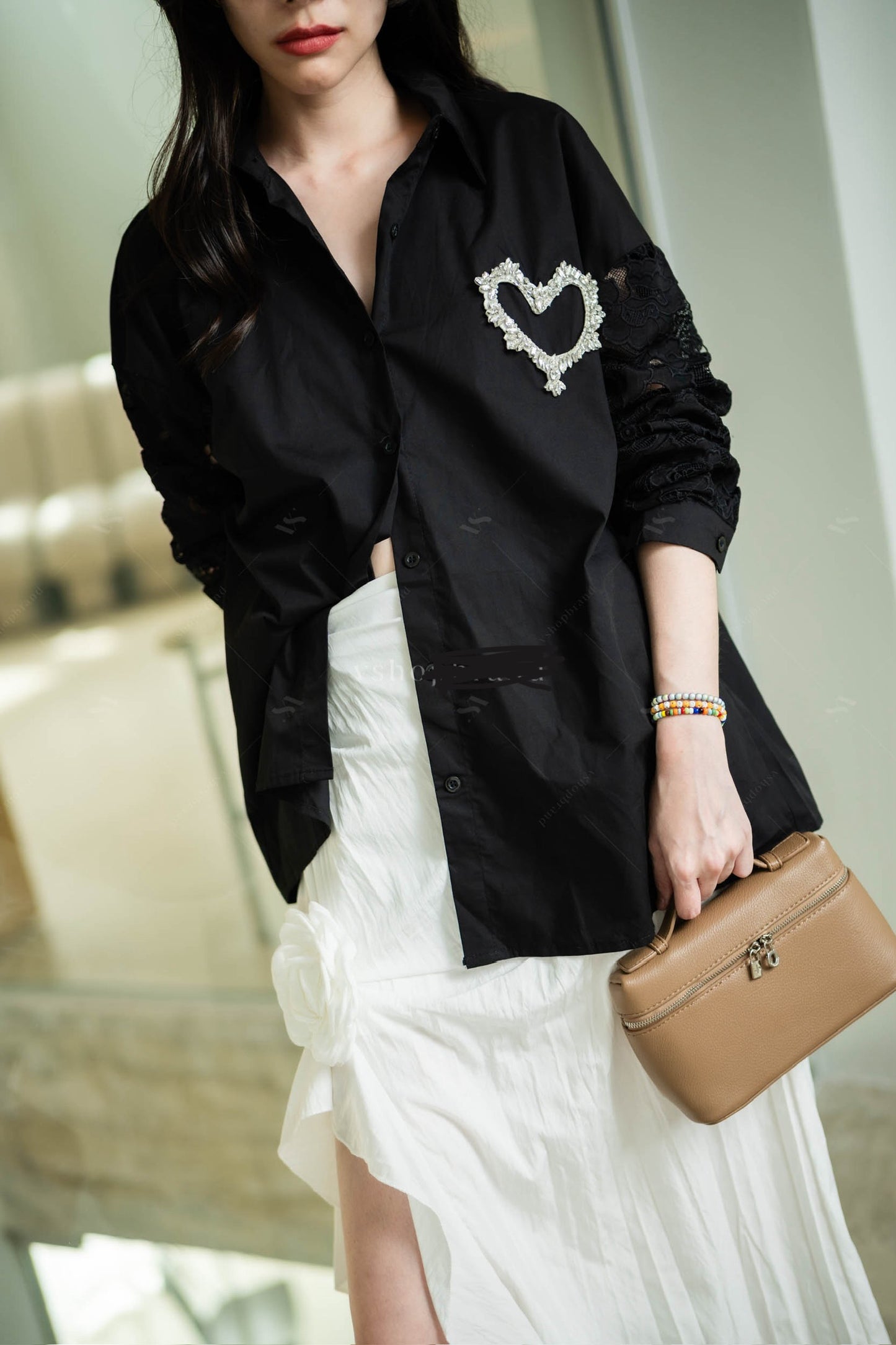 Lacey HEART Shirt BLACK