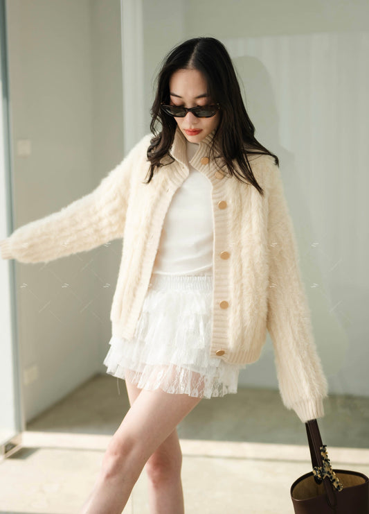 Faux Fur sweater Cream