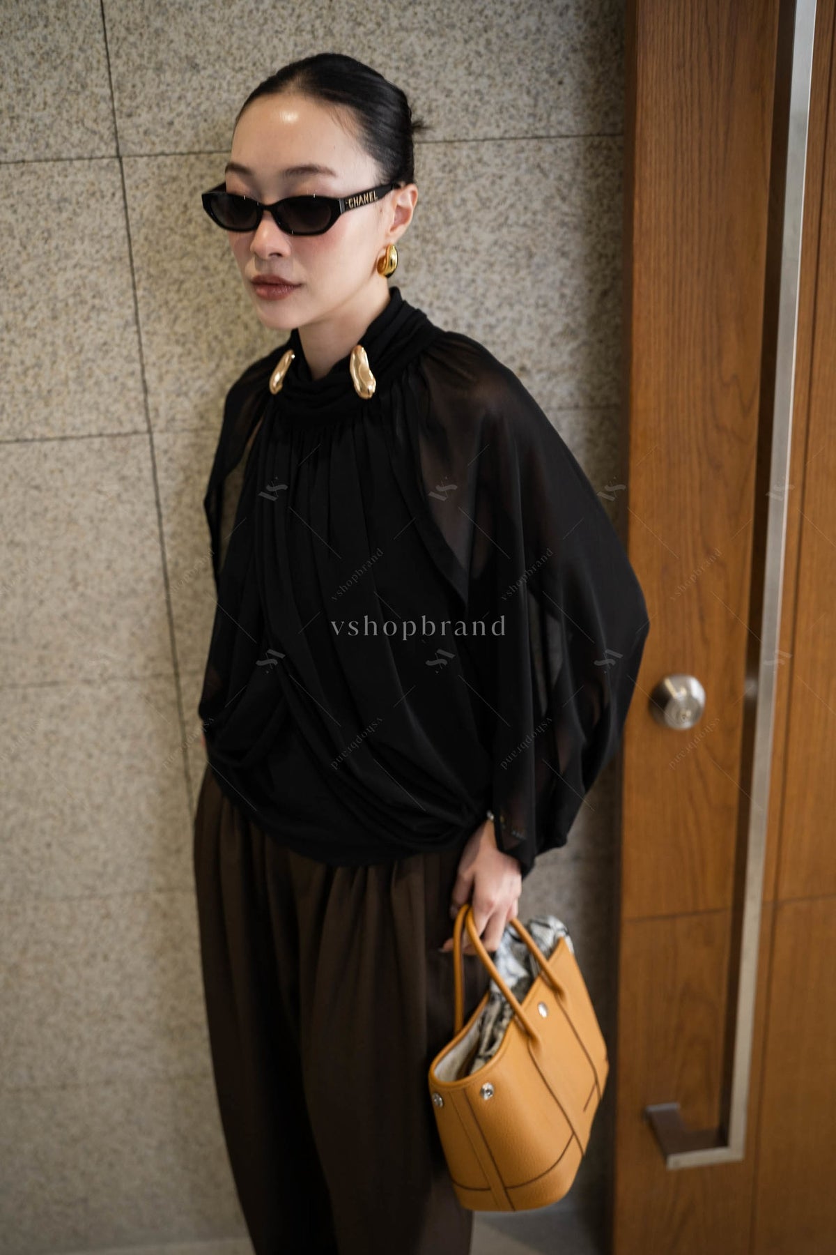 Drape Love black
